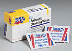Antiseptic cleansing wipe