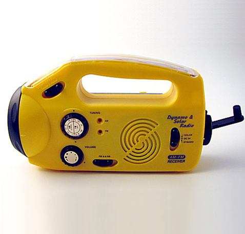 AM/FM Solar Dynamo Radio's w/Flashlights(Volume Discounted Price)